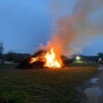 09.04.2023: Feuerwehrjugend entzündet das diesjährige Osterfeuer